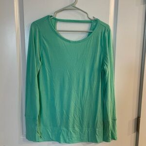 Gapfit lightweight cool fit long sleeve athletic top